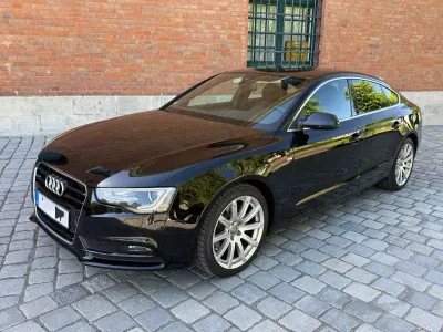 Gebraucht Audi A5 Sportback 170 PS (125 kW) 2013 Schwarz Kleinwagen