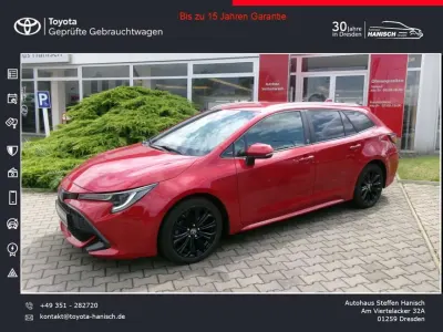 Gebraucht Toyota Corolla Team 179 PS (131 kW) 2022 Karminarot Kombi