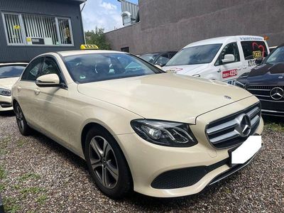 Mercedes E220