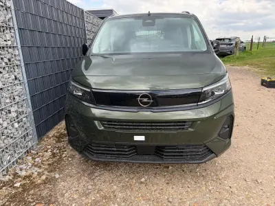Nowe Opel Combo Edition 131 KM (96 kW) 2025 Zielony Minivan