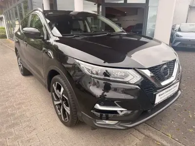 Gebraucht Nissan Qashqai Akari 140 PS (102 kW) 2021 Schwarz SUV
