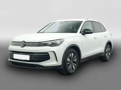Używany VW Tiguan Goal 150 KM (110 kW) 2025 Biały SUV
