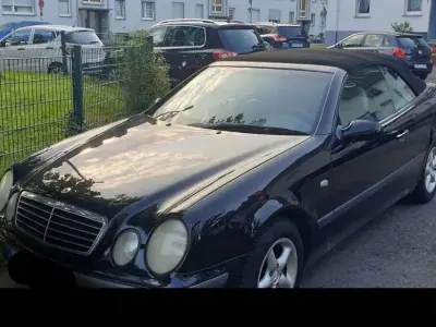 Gebraucht Mercedes CLK200 Elegance 136 PS (100 kW) 1998 Schwarz Cabrio