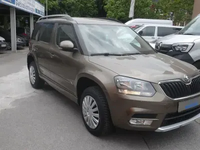 Gebraucht Skoda Yeti Active 105 PS (77 kW) 2014 Braun SUV