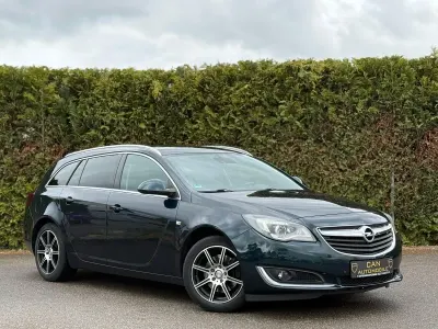 Gebraucht Opel Insignia 170 PS (125 kW) 2016 Grün Kombi