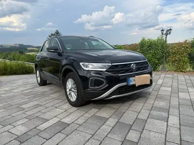 Gebraucht VW T-Roc 110 PS (80 kW) 2023 Schwarz SUV