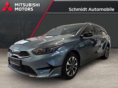 Neu Kia Ceed Sportswagon 101 PS (74 kW) 2025 Wolf grau Kombi