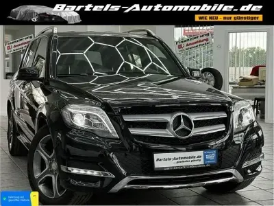 Gebraucht Mercedes GLK250 204 PS (150 kW) 2015 Obsidianschwarz  metalliclack SUV