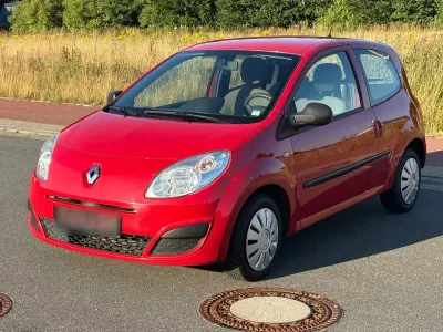 Gebraucht Renault Twingo 76 PS (55 kW) 2010 Rot Kleinwagen