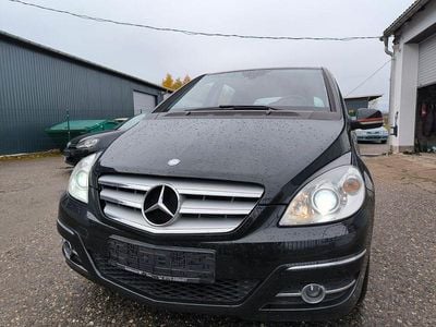 Mercedes B200