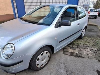 Gebraucht VW Polo 54 PS (39 kW) 2002 Silber Kleinwagen