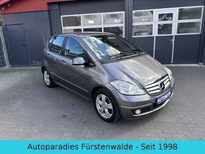 Gebraucht Mercedes A180 Avantgarde 109 PS (80 kW) 2011 Grau Limousine