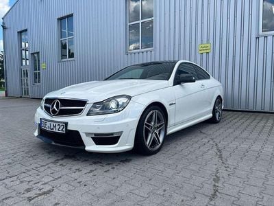 Mercedes C63 AMG