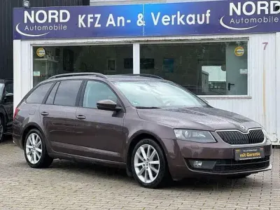 Gebraucht Skoda Octavia Elegance 150 PS (110 kW) 2013 Braun Kombi