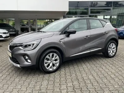 Gebraucht Renault Captur Intens 140 PS (102 kW) 2022 Grau SUV