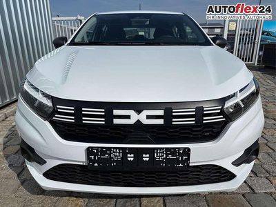 Neu Dacia Sandero Essentiel 91 PS (66 kW) 2026 Weiß Limousine