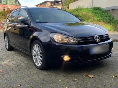 Gebraucht VW Golf VI Style 122 PS (89 kW) 2011 Blau Kleinwagen