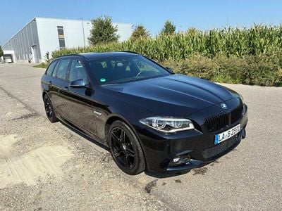 Gebraucht BMW 520 M Sport 190 PS (139 kW) 2016 Schwarz Limousine