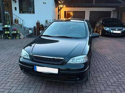 Usata Opel Astra 101 CV (74 kW) 2000 Nero Berlina