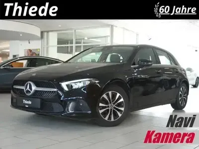 Używany Mercedes A180 Advanced 116 KM (85 kW) 2023 Czarny Sedan/Limuzyna
