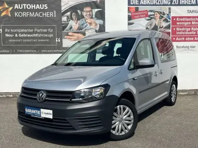 Gebraucht VW Caddy Trendline 125 PS (91 kW) 2015 Silber Van / Kleinbus