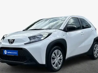 Gebraucht Toyota Aygo X Business Edition 72 PS (52 kW) 2025 Weiß SUV