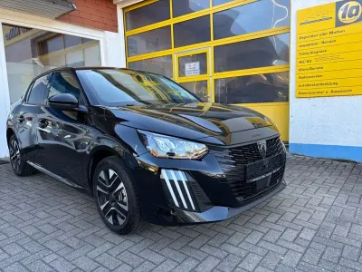 Gebraucht Peugeot 208 Allure 101 PS (74 kW) 2025 Schwarz Kleinwagen
