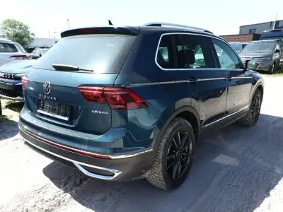 Gebraucht VW Tiguan Elegance 245 PS (180 kW) 2021 Nightshade blue metallic nightshade blue metallic SUV