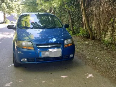 Używany Chevrolet Kalos 80 KM (58 kW) 2008 Niebieski Hatchback