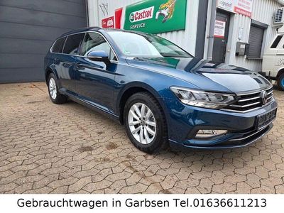 Blau Gebraucht 2024 VW Passat Business Kombi | 25.699 € (Superpreis)