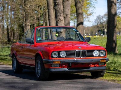 Usata BMW 320 129 CV (94 kW) 1990 Rosso Cabrio