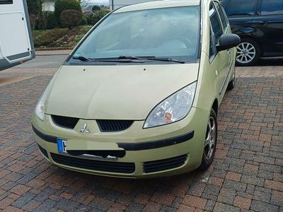 Second-hand Mitsubishi Colt 95 CP (69 kW) 2006 Monovolum