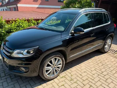 Gebraucht VW Tiguan Life 140 PS (102 kW) 2013 Schwarz SUV