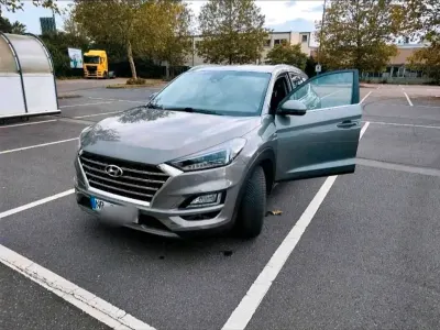 Gebraucht Hyundai Tucson Style 136 PS (100 kW) 2019 Grau SUV