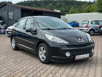 Gebraucht Peugeot 207 Sport 95 PS (69 kW) 2009 Schwarz Limousine