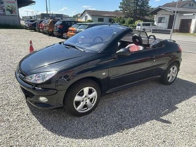 Gebraucht Peugeot 206 CC Platinum 109 PS (80 kW) 2005 Farbe schwarz obsidien/metalli Cabrio