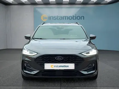 Gebraucht Ford Focus 155 PS (114 kW) 2025 Grau Kombi