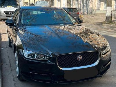 Second-hand Jaguar XE Prestige 163 CP (119 kW) 2018 Negru Berlinǎ