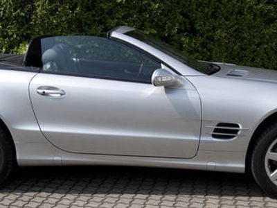 Gebraucht Mercedes SL500 306 PS (225 kW) 2002 Silber metallic Cabrio