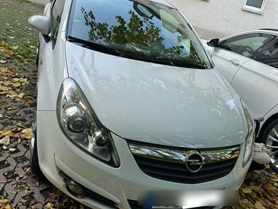 gebraucht Opel Corsa D 80PS *TÜV NEU* LPG