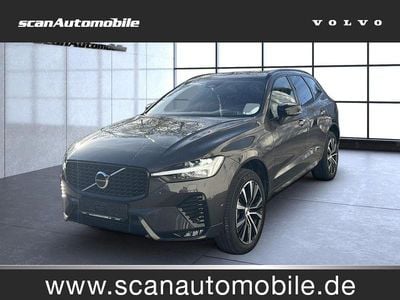 Platinum grey / (metallic) Gebraucht 2022 Volvo XC60 Ultimate SUV | 44.990 € (Etwas zu teuer)