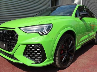 Second-hand Audi RS Q3 Sportback Sport 400 CP (294 kW) 2022 Verde SUV