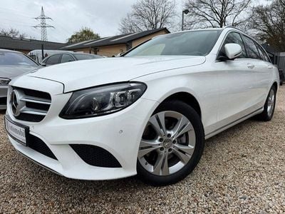 Gebraucht Mercedes C300 258 PS (189 kW) 2019 Weiß Kombi