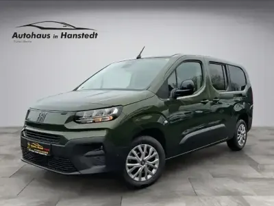Nouă Fiat Doblò 136 CP (100 kW) 2026 Verde Monovolum