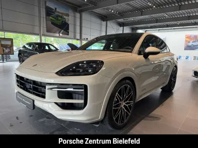 Nieuw Porsche Cayenne GTS 500 PK (367 kW) 2026 Beige SUV