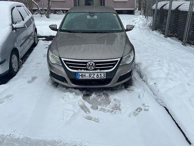 Beige Gebraucht 2008 VW Passat Limousine | 6.000 € (Etwas zu teuer)