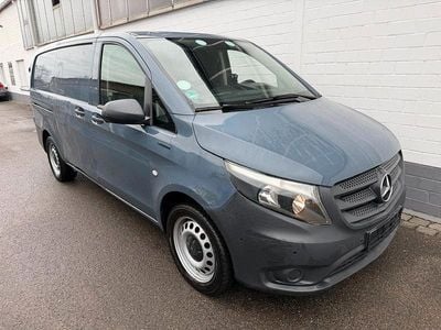 Gebraucht Mercedes e-Vito 85 kW (116 PS) 2020 Grau Van / Kleinbus