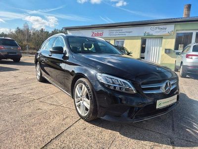 Gebraucht Mercedes C220 194 PS (142 kW) 2019 Schwarz Kombi