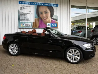 Gebraucht BMW 118 Cabriolet Performance 143 PS (105 kW) 2011 Schwarz Cabrio