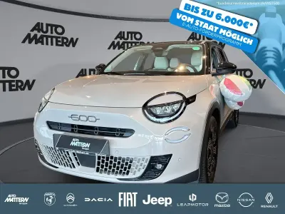 Neu Fiat 600E La Prima 84 kW (115 PS) 2026 Beige SUV